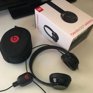 BEATS HEADPHONES SOLO 3 WIRELESS